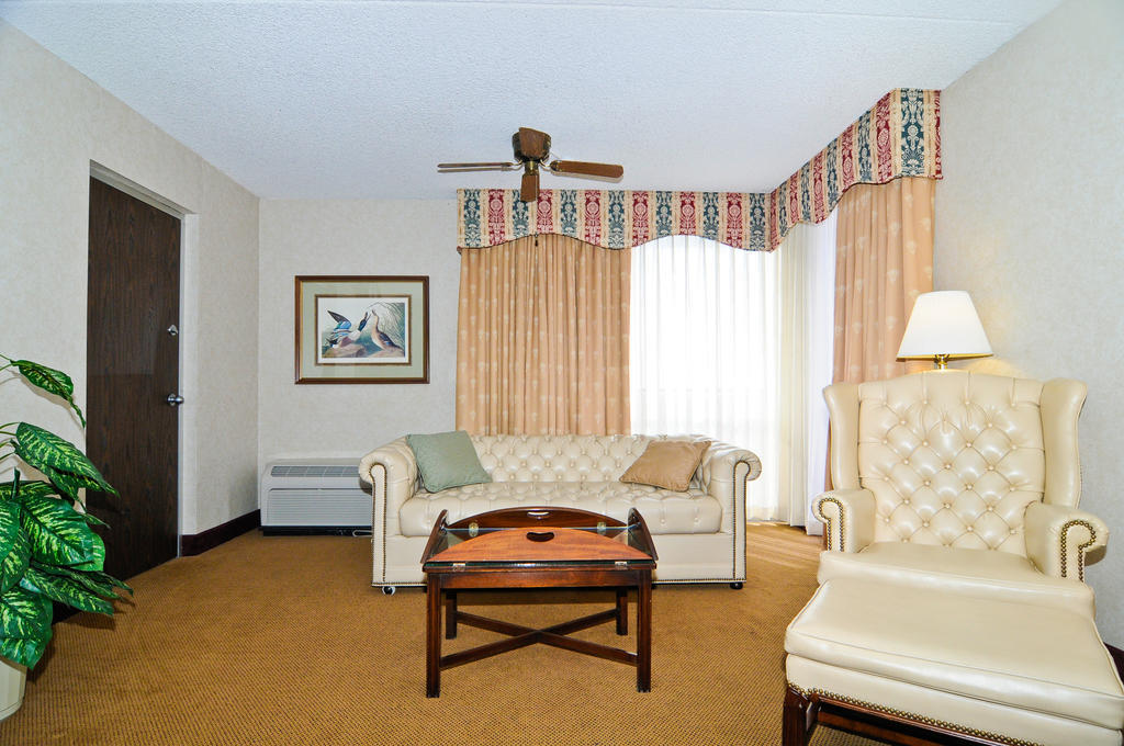 Best Western Lafayette Executive Plaza Cameră foto